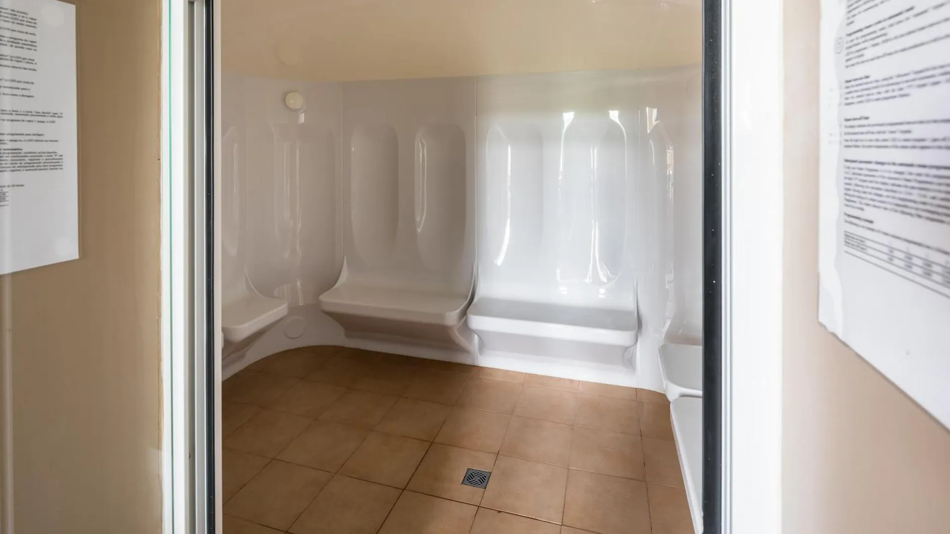 Pool And Sea View Apartment Lagos