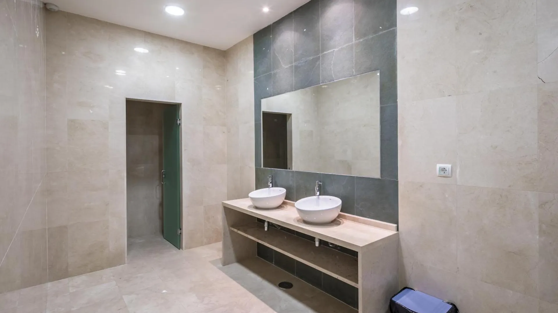 Pool And Sea View Apartment Lagos