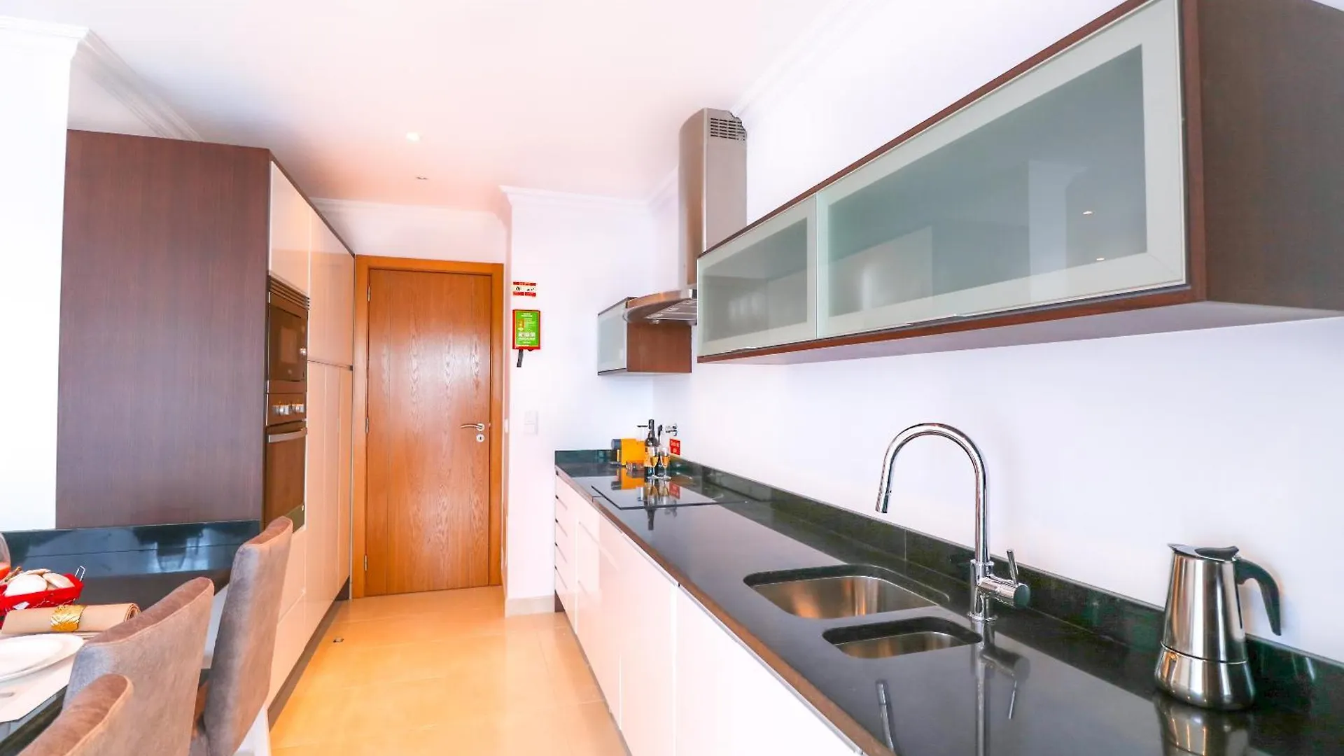 Pool And Sea View Apartment Lagos 0*,