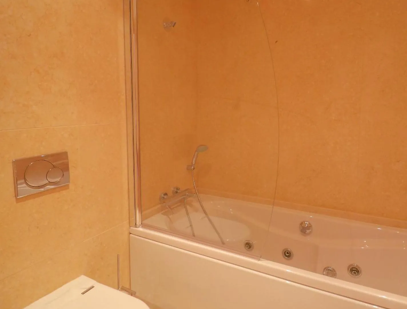 Pool And Sea View Apartment Lagos