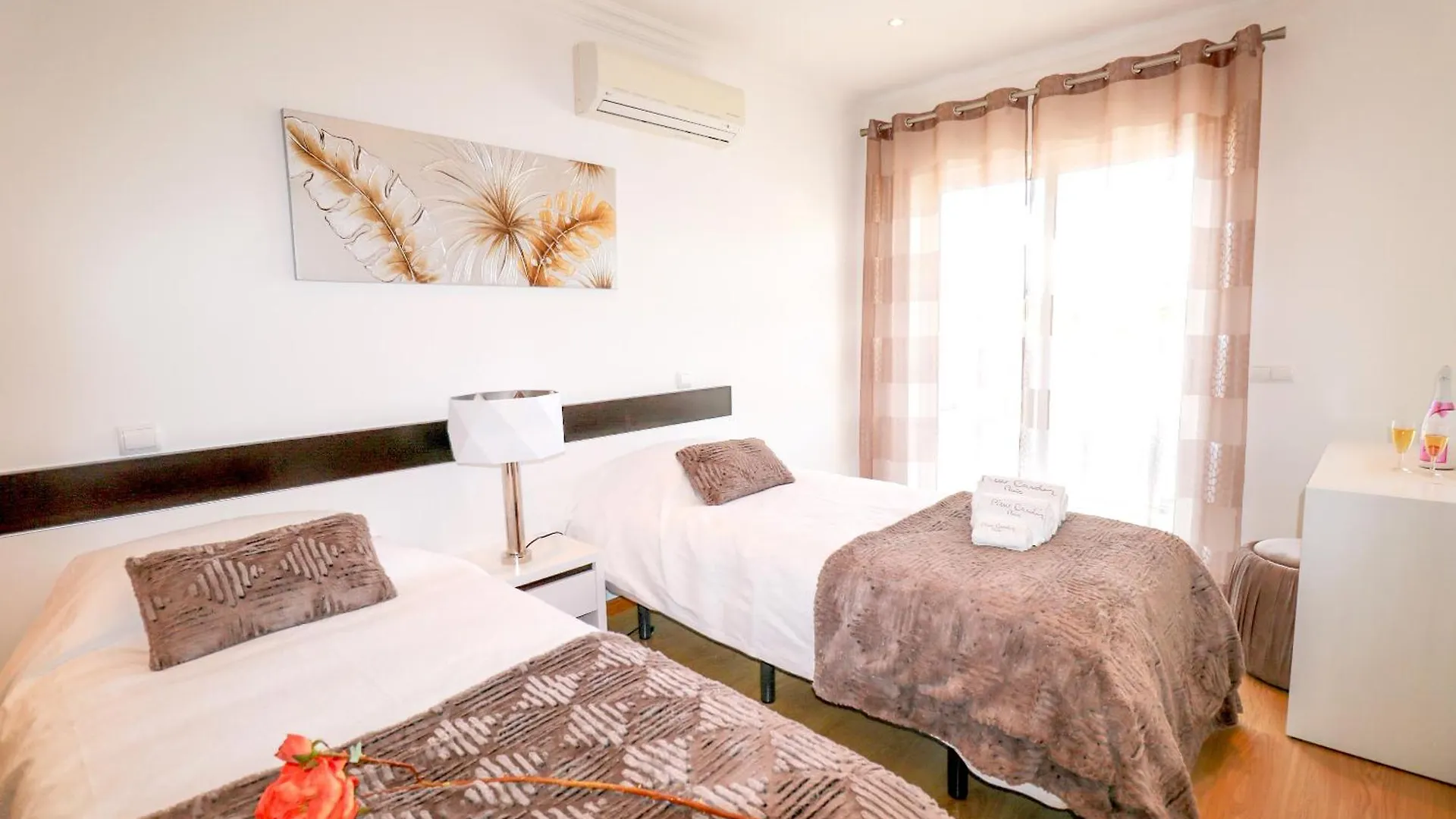 Pool And Sea View Apartment Lagos